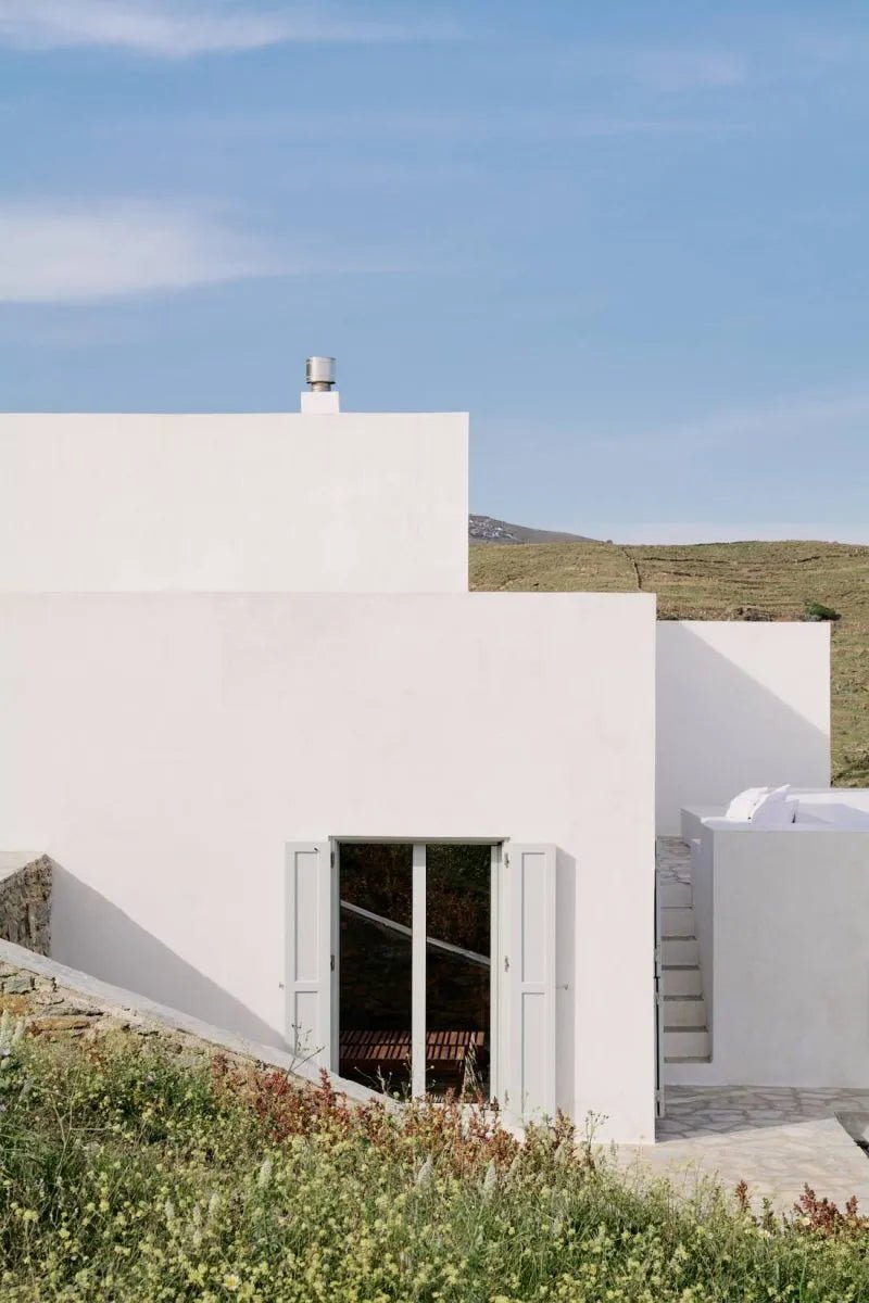 Isle of perfection: Piperi House by Sigurd Larsen Architects - Atio